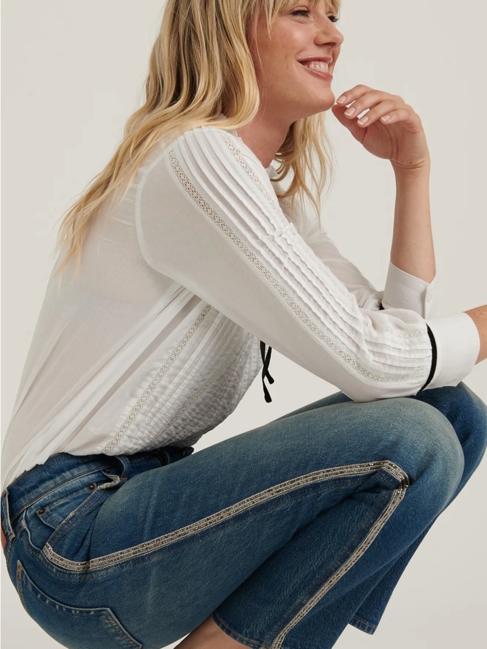 Lucky Brand • Vega Blue Mid Rise Authentic Straight Leg Beaded Jeans 10/30W